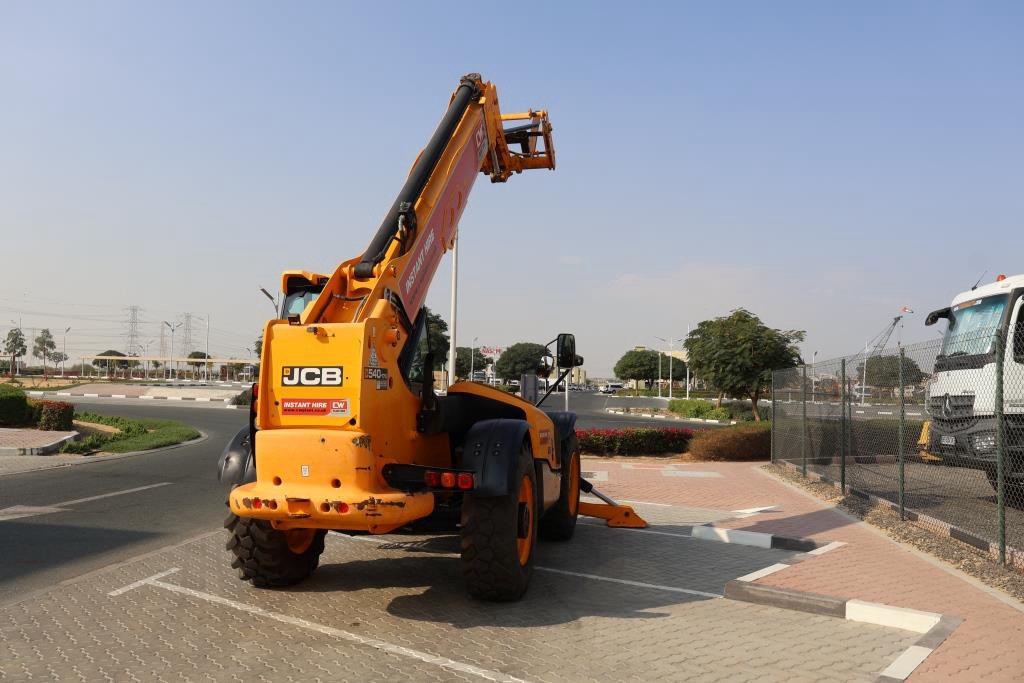 Телескопический погрузчик JCB 540-170 Телескопический погрузчик JCB 540-170