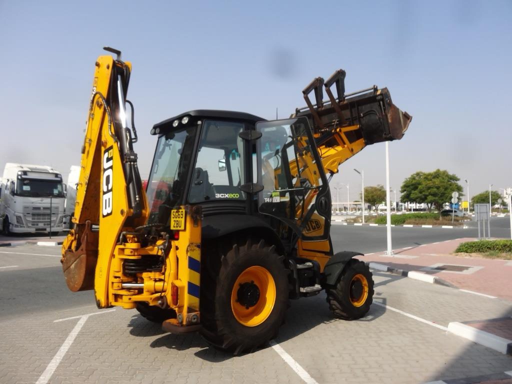Экскаватор-погрузчик JCB 3CX