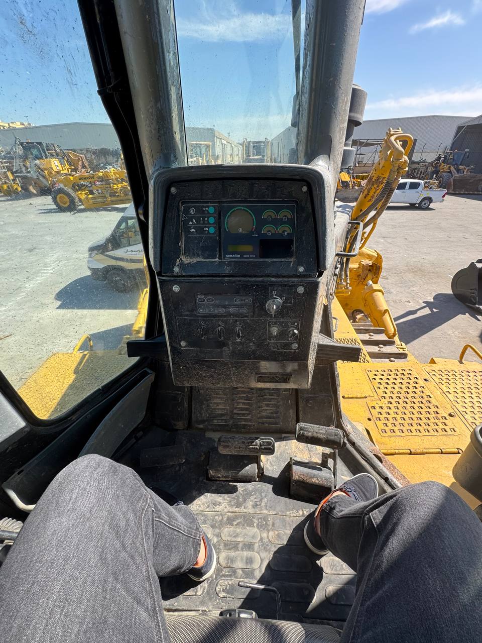 Бульдозер KOMATSU D375A-5 Бульдозер KOMATSU D375A-5