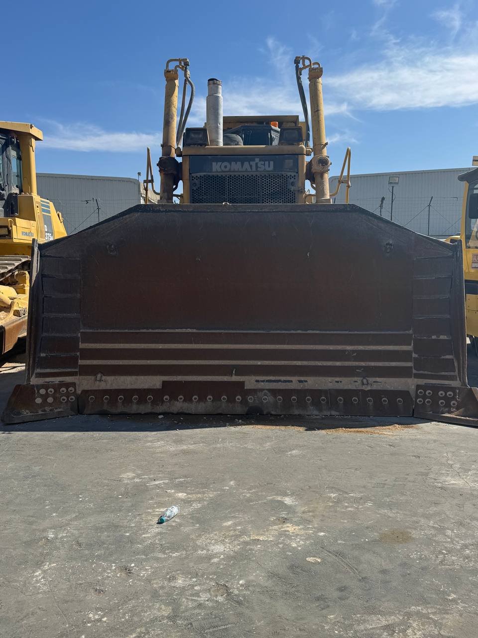 Бульдозер KOMATSU D375A-5