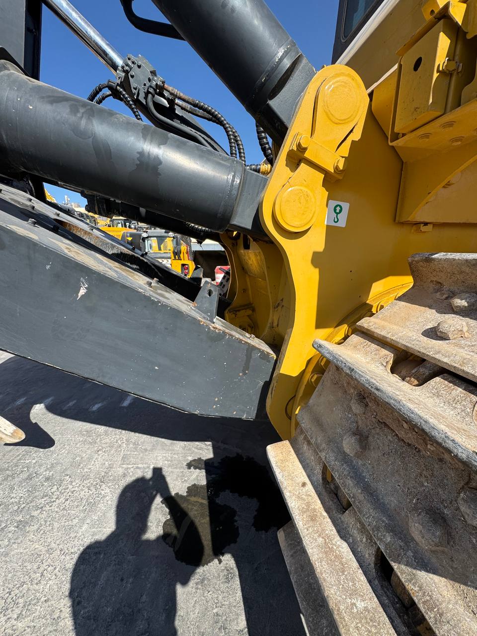 Бульдозер KOMATSU D375A-5