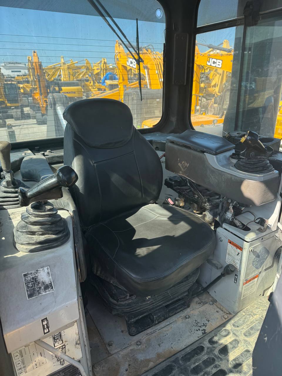 Бульдозер KOMATSU D375A-5