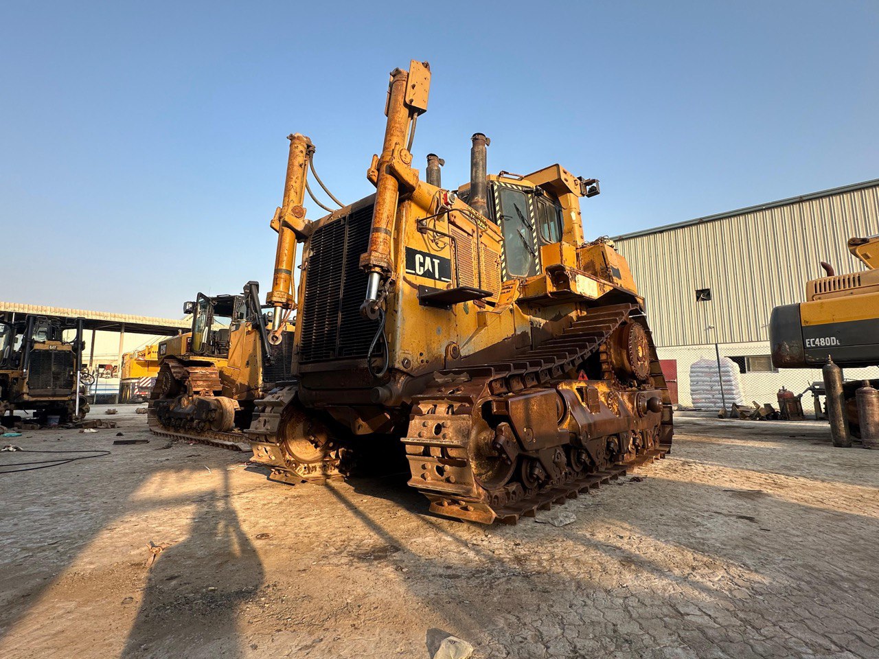 Бульдозер Caterpillar D10R