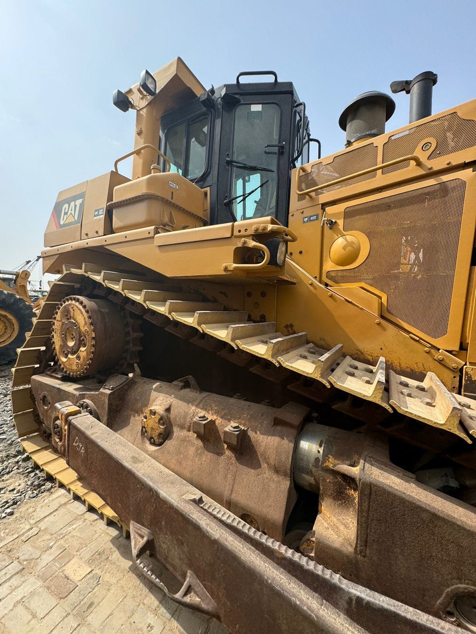 Бульдозер Caterpillar D9R