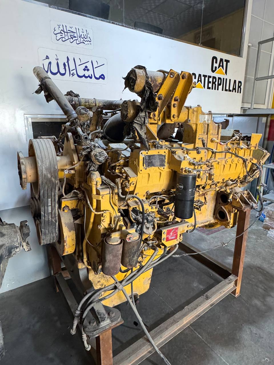 Двигатель Komatsu SAA12V140E-3
