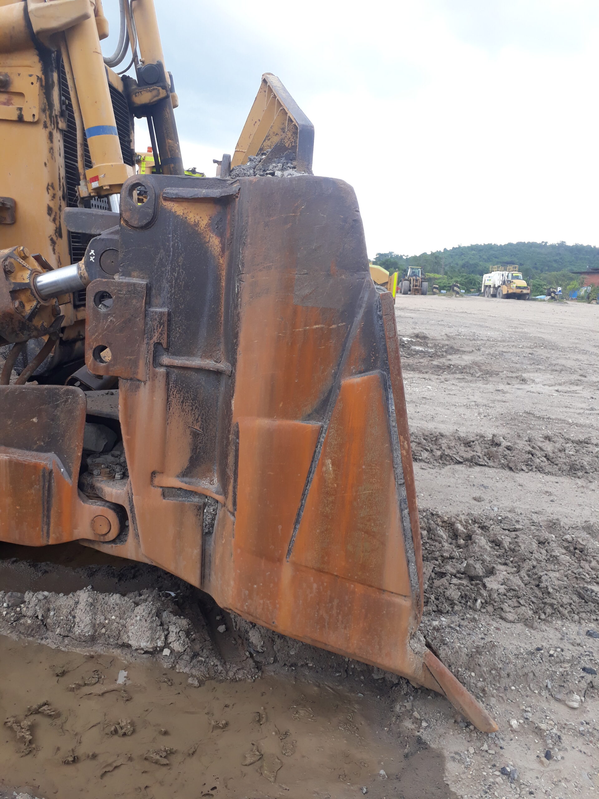 Бульдозер CAT D10T