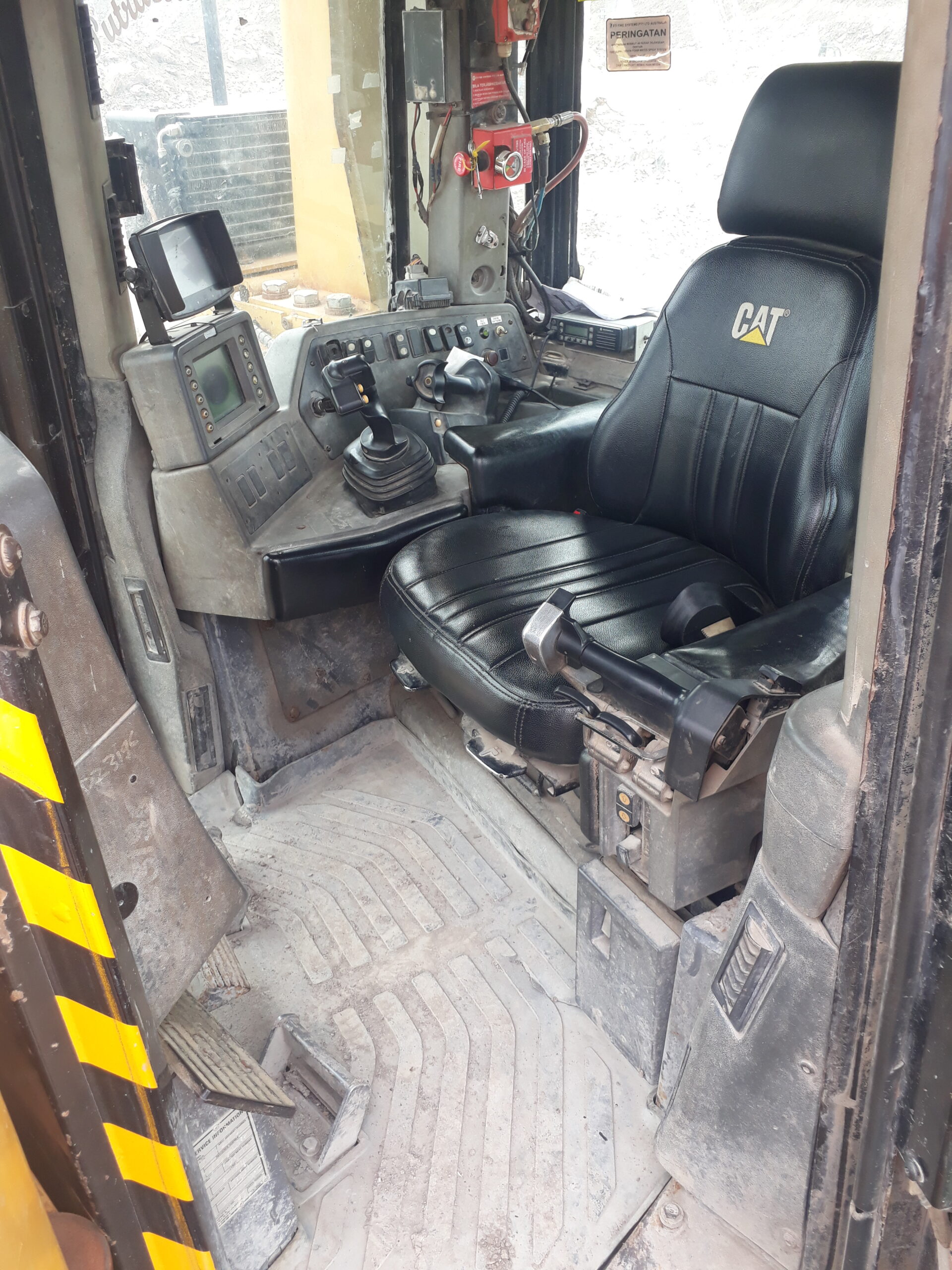 Бульдозер Cat D10T