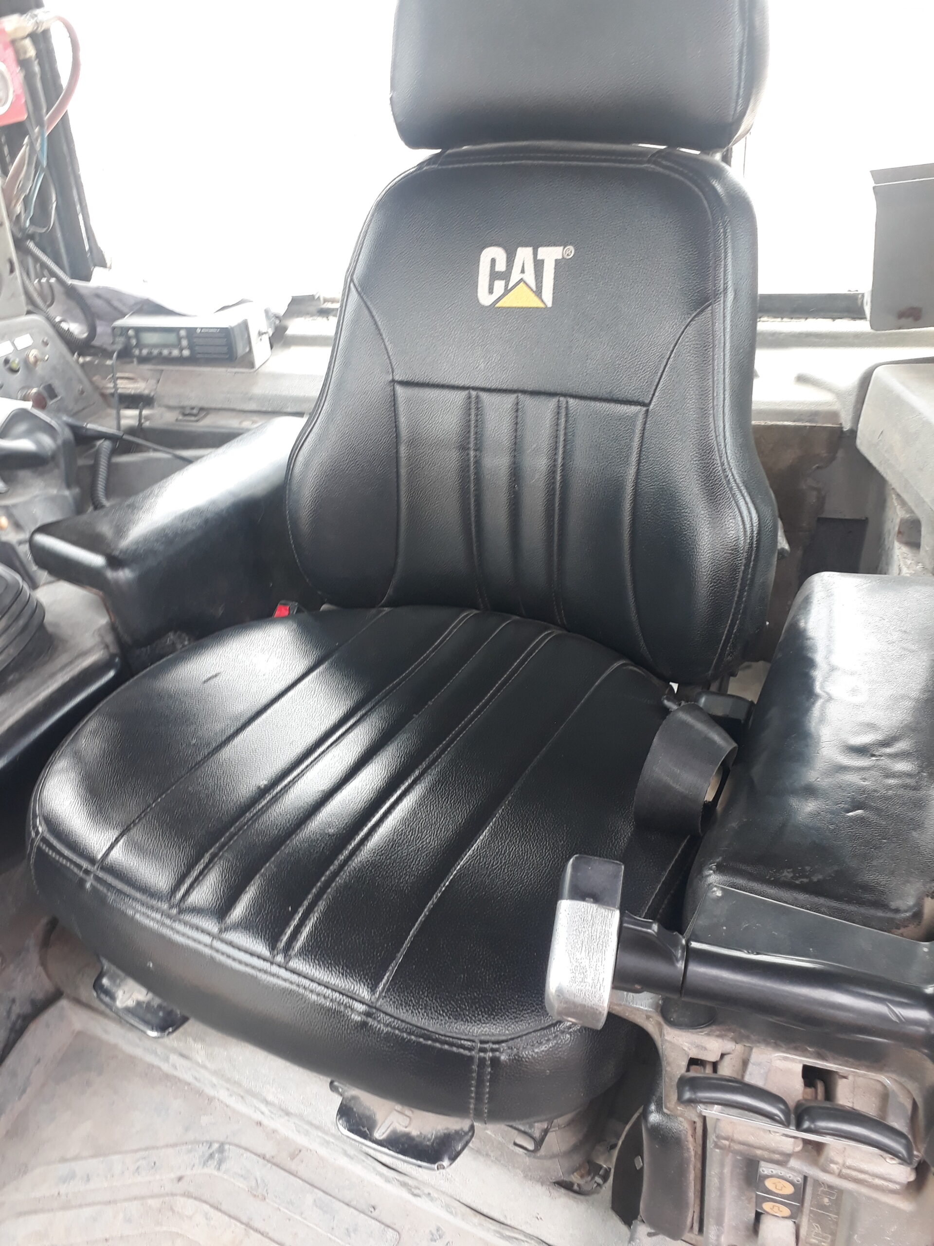 Бульдозер Cat D10T