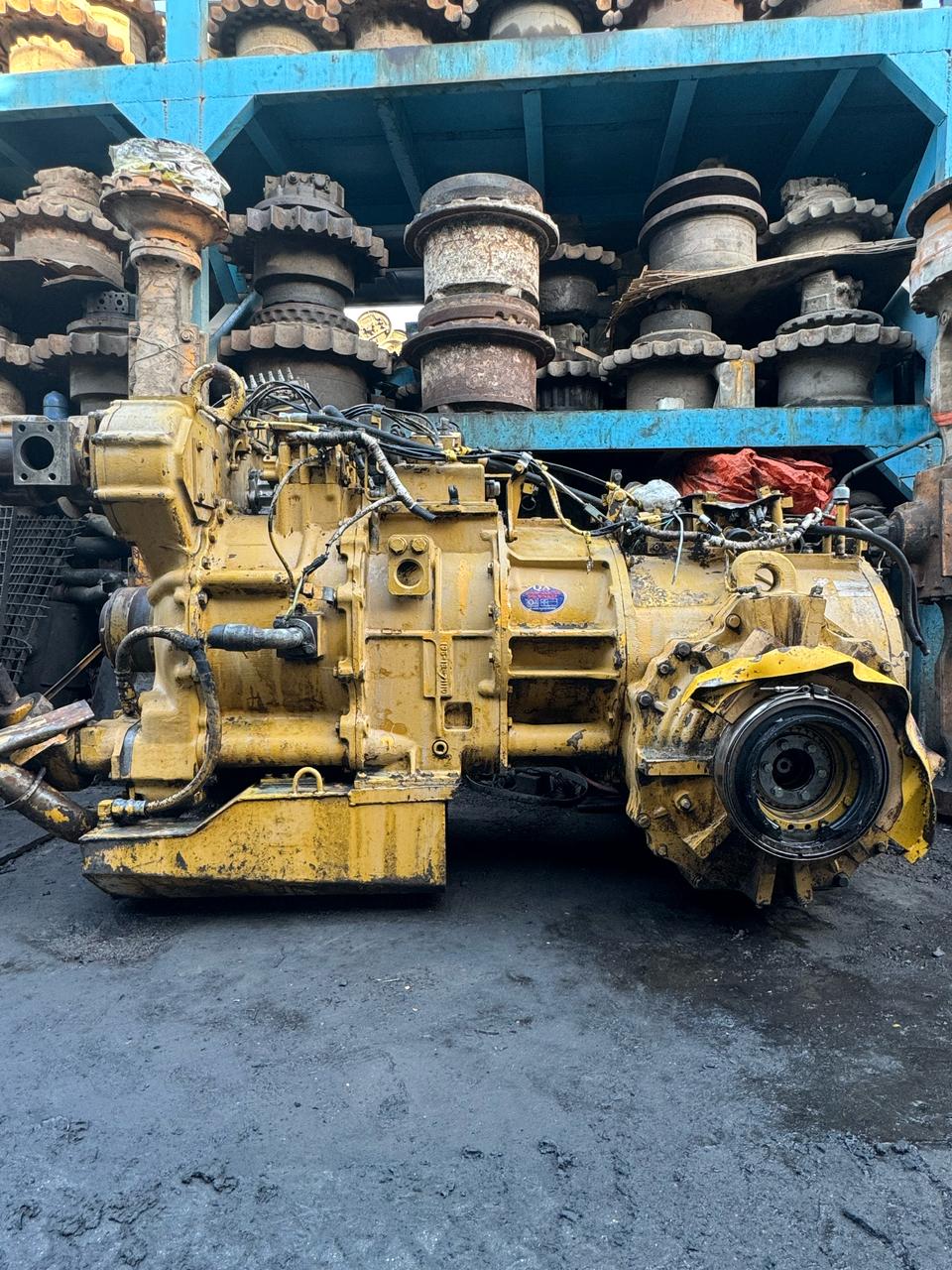 Трансмиссия для Komatsu D375-5