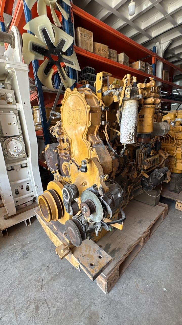 Двигатель cat C15
