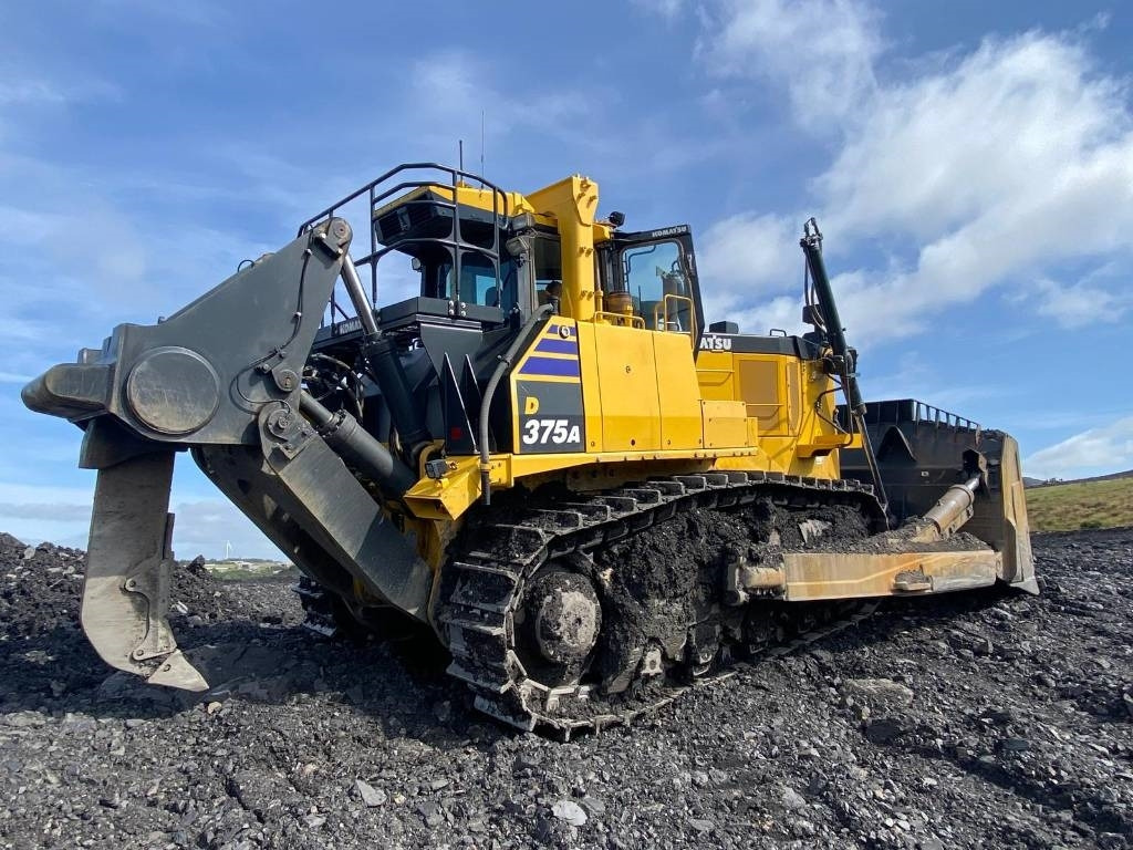 Бульдозер Komatsu D375A-8