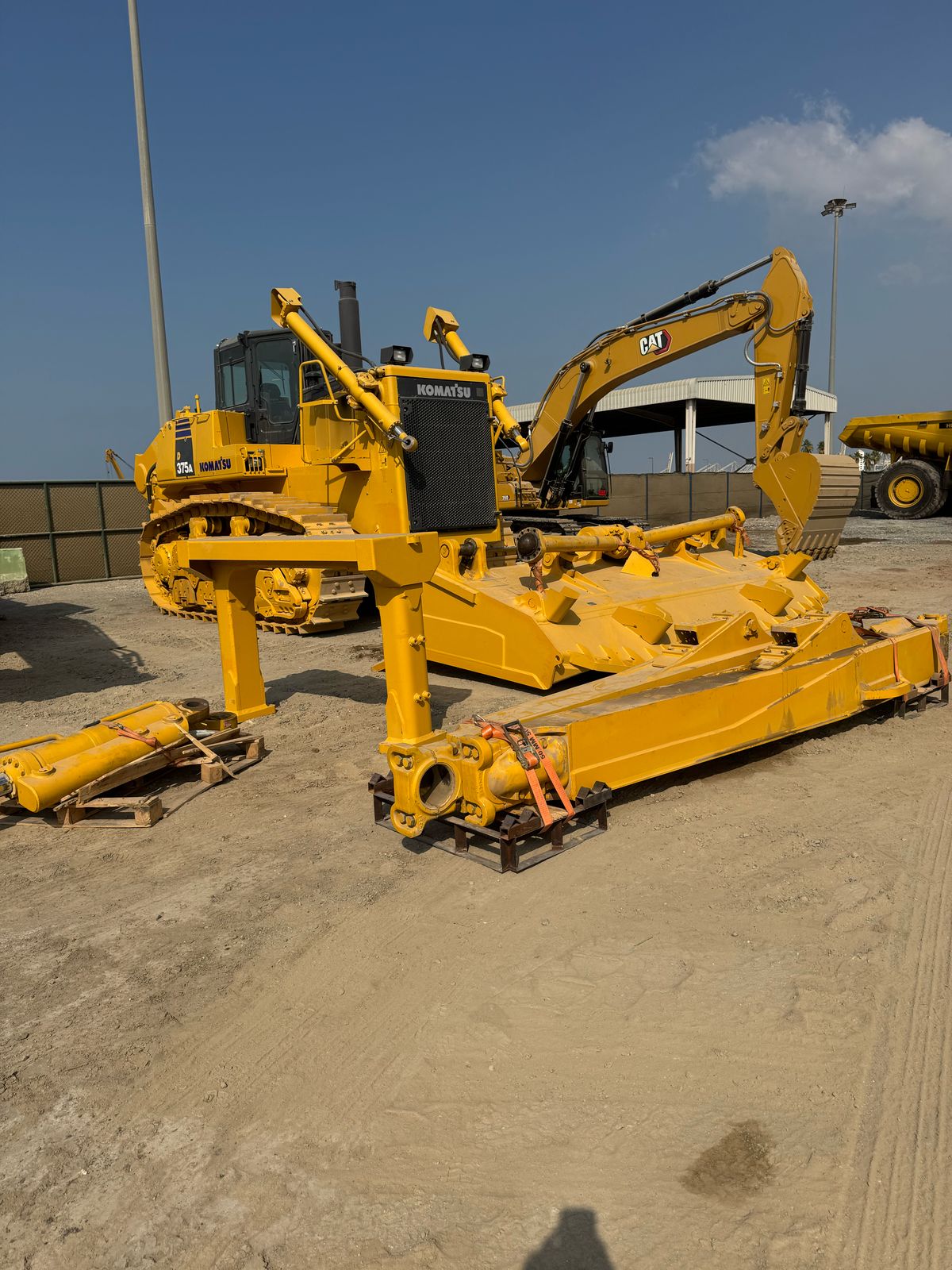 Бульдозер Komatsu D375A-6R (новый)