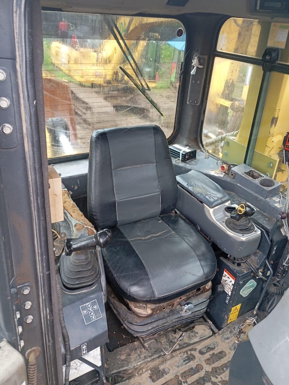Бульдозер Komatsu 375-6