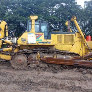 Бульдозер Komatsu 375-6