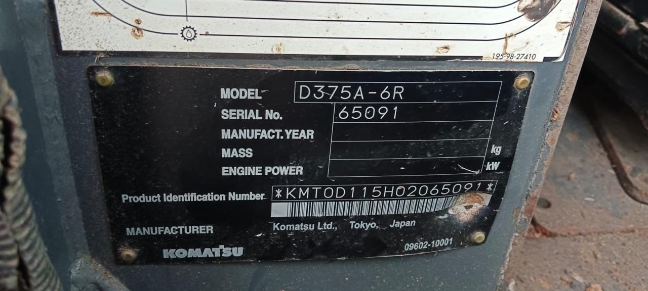 Бульдозер Komatsu 375-6R