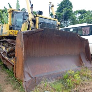 Бульдозер Komatsu 375-6R