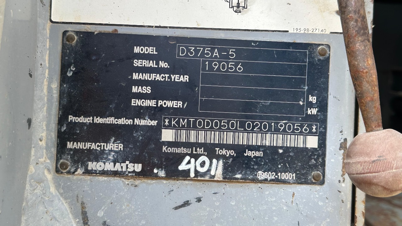 Бульдозер Komatsu D375-5