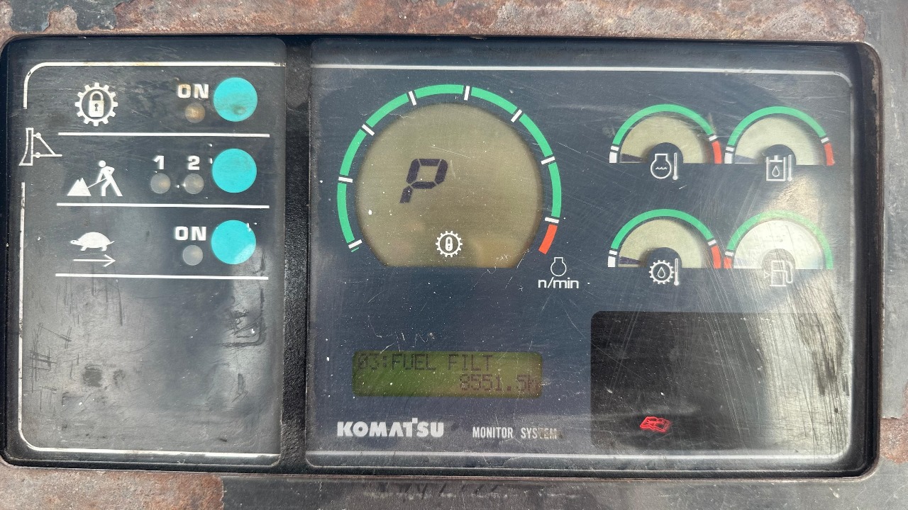 Бульдозер Komatsu 375-5