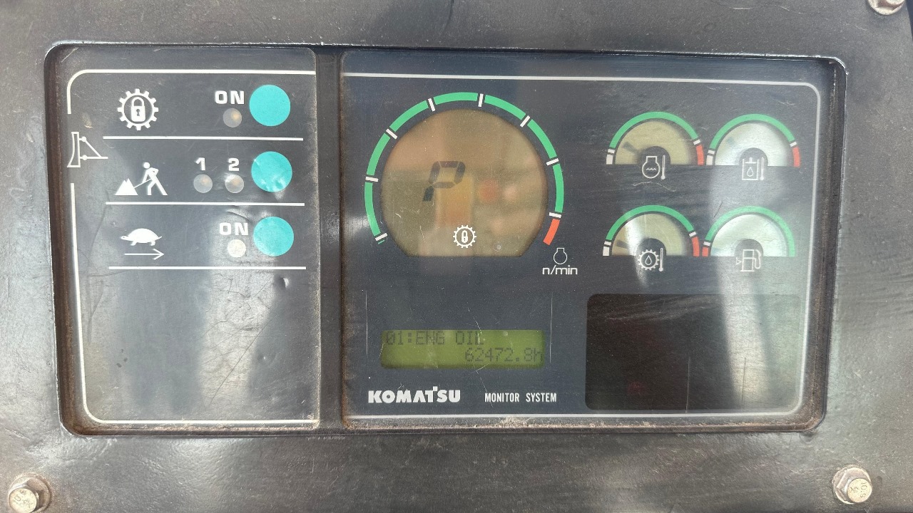 Бульдозер Komatsu 375-5