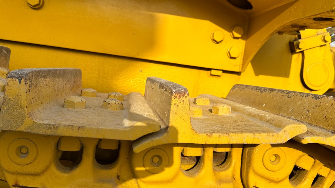 Бульдозер Komatsu 375-5