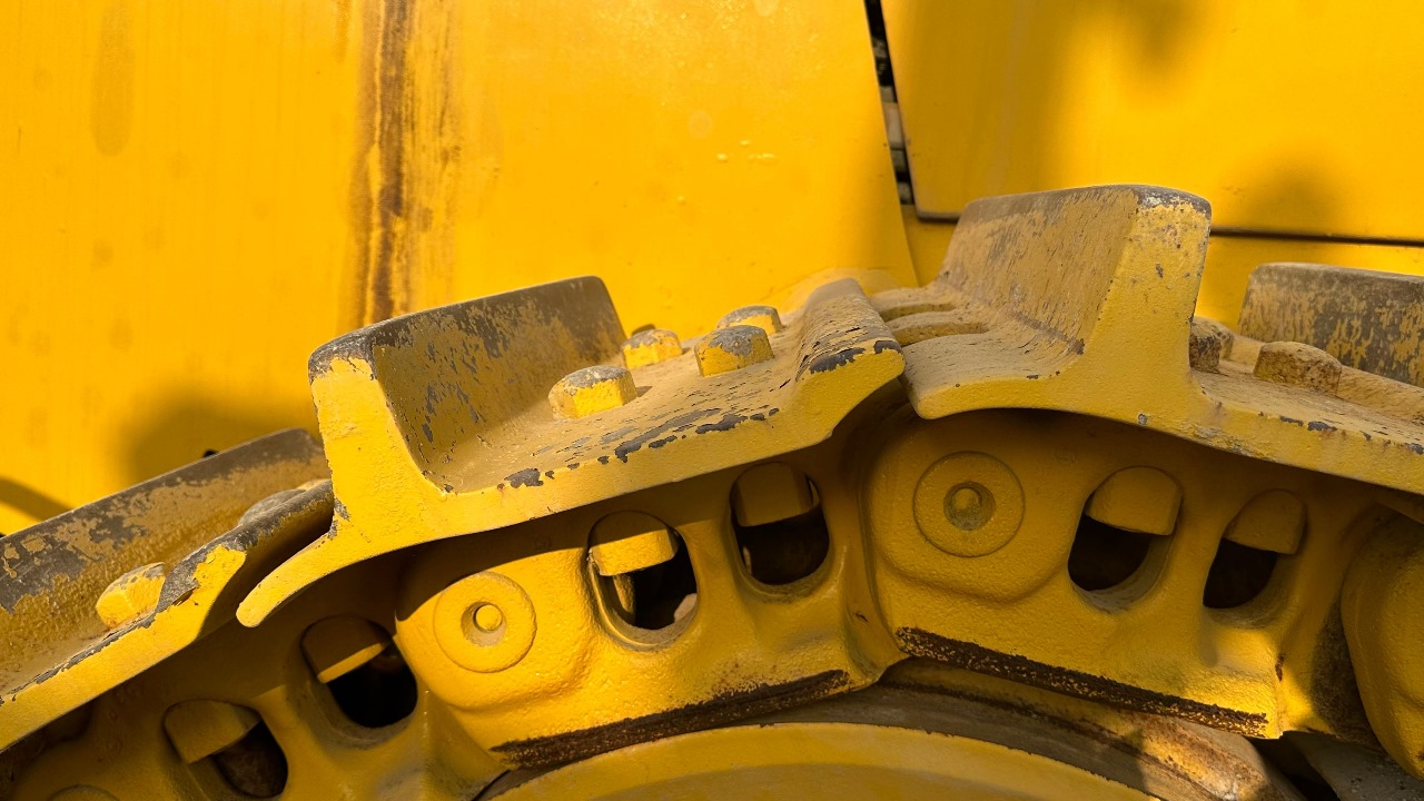 Бульдозер Komatsu 375-5