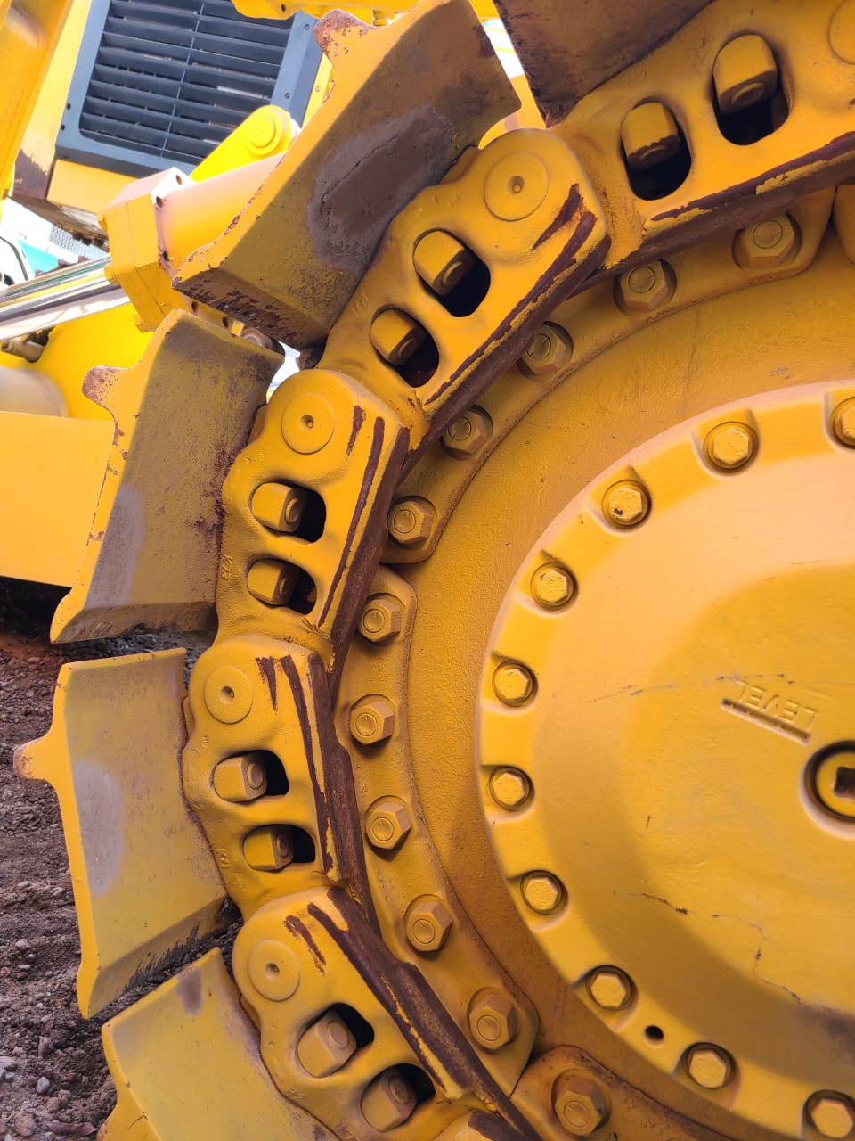 Бульдозер Komatsu 375-5