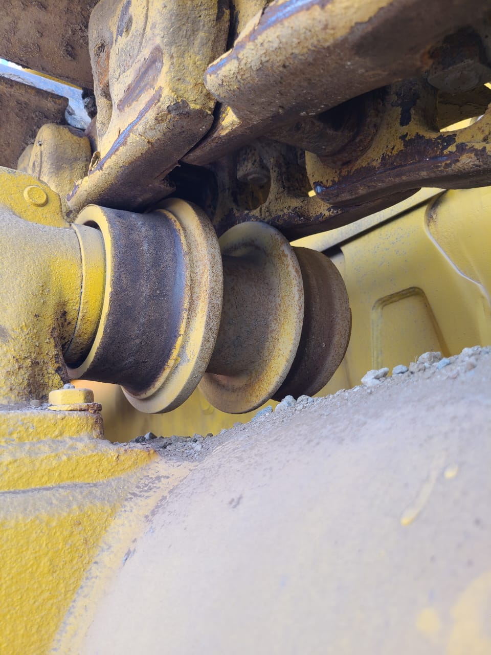 Бульдозер Komatsu 375-5