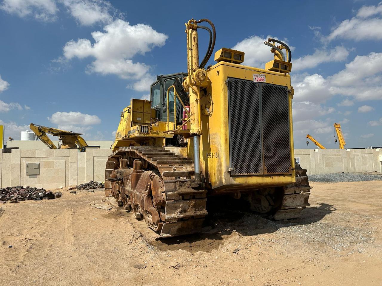Бульдозер Komatsu 475-3