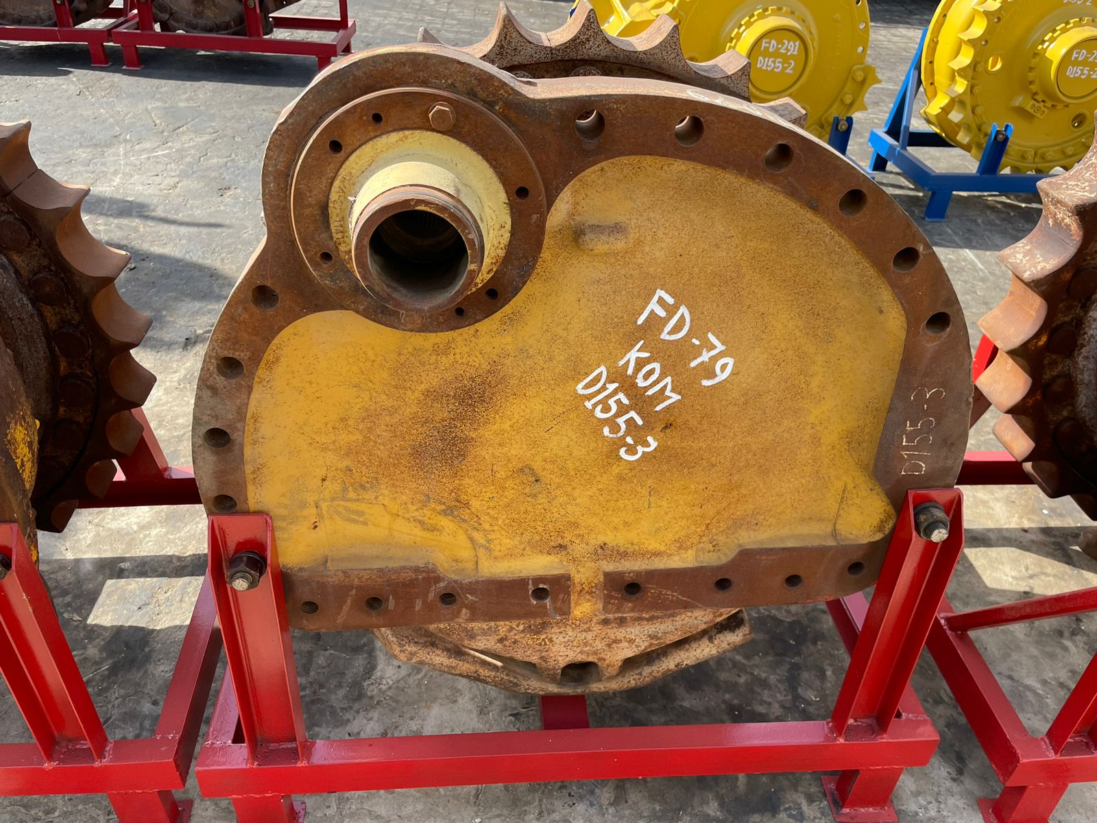 Бортовой редуктор для бульдозера Komatsu D155-5