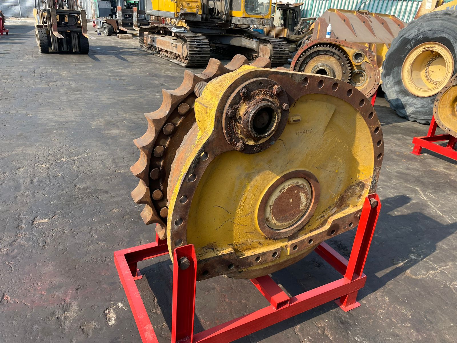 Бортовой редуктор для бульдозера Komatsu D275-5 Бортовой редуктор для бульдозера Komatsu D275-5