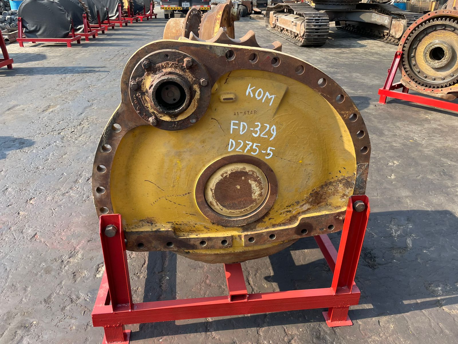 Бортовой редуктор для бульдозера Komatsu D275-5 Бортовой редуктор для бульдозера Komatsu D275-5
