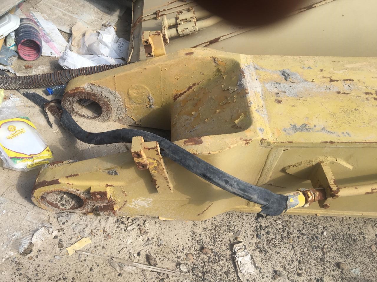 Основная стрела Komatsu PC400-7