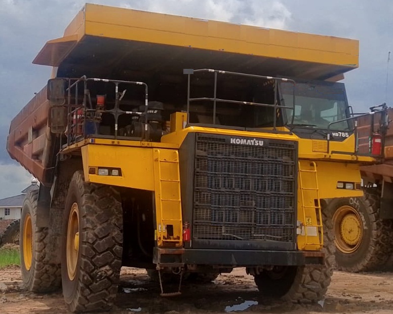 Самосвал Komatsu HD785-7R