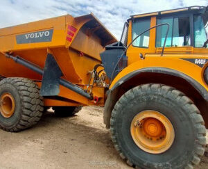 Самосвал Volvo A40F